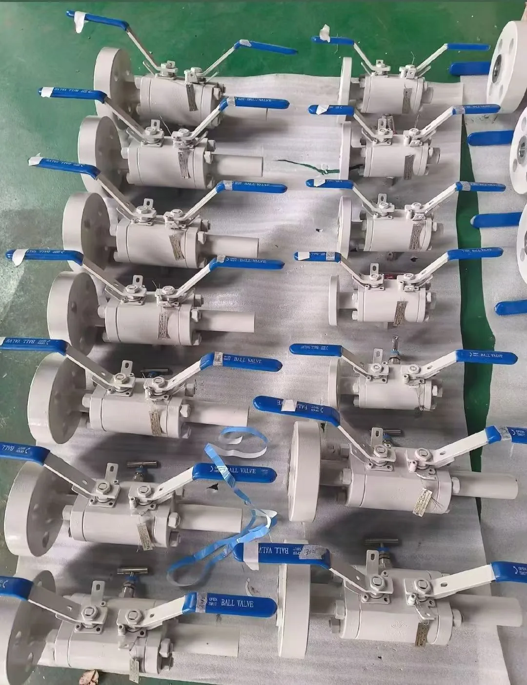 batch of stainless compact ball valves in factory